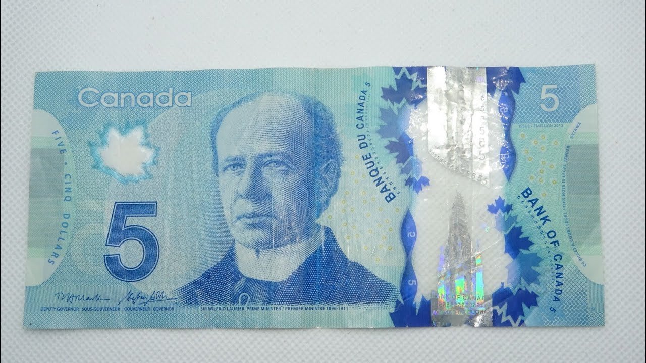 CAD $5 Bills